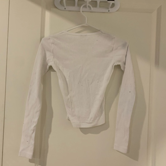 Brandy Melville White Longsleeve Top - Picture 2 of 3
